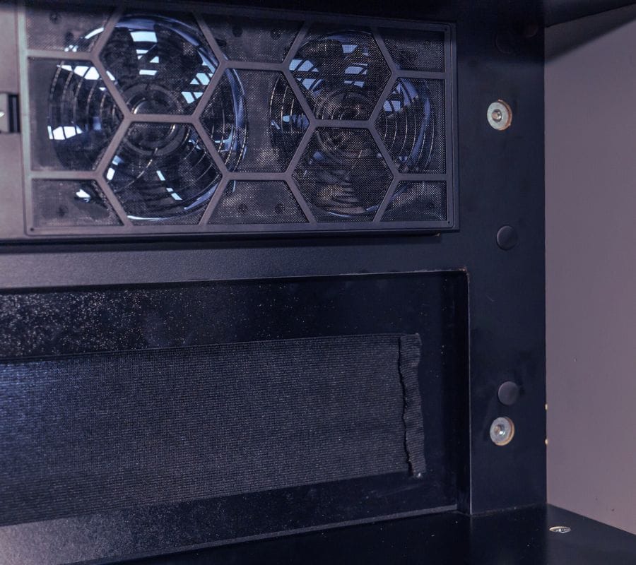 Smart Cooling System for Aegis Projector Cabinet